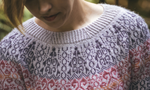 Описание по вязанию джемпера спицами "Moon Song"