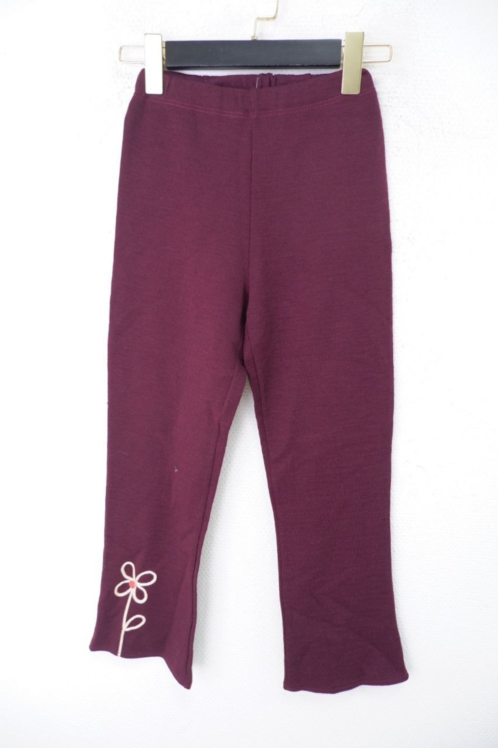 Штаны красивого цвета шерстяные на 8-9 лет, новые