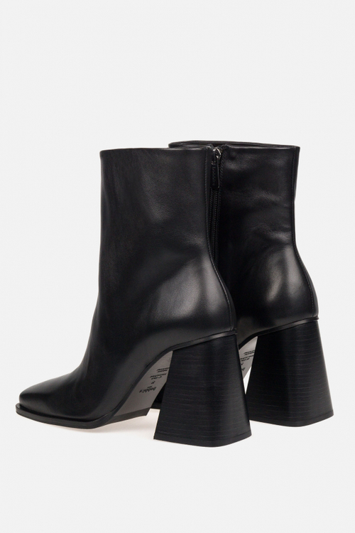 Ботинки на высоком каблуке Bobbies Wilma