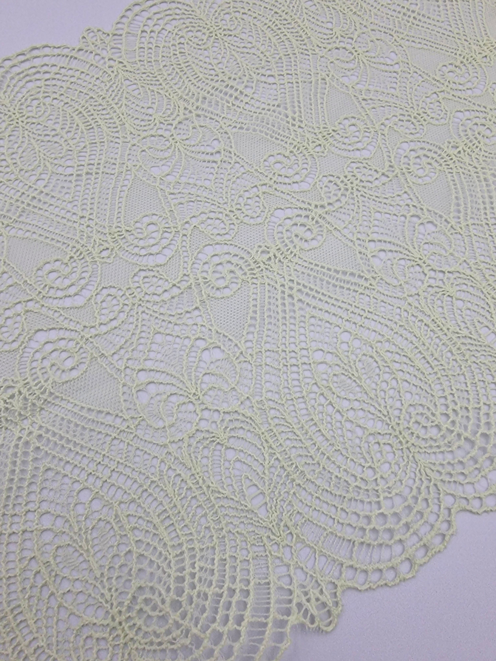 Кружево эластичное светло-зеленое КС31 (22 см)