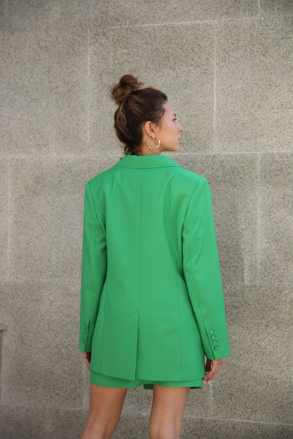 Жакет двубортный