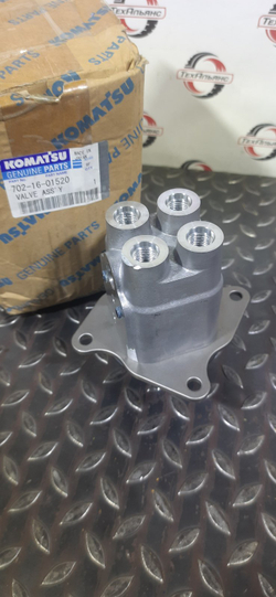 Клапан пилотный (джойстик) Komatsu 702-16-01531