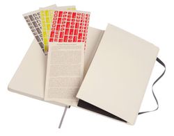 Еженедельник Moleskine Academic Weekly Large 130х210мм 18мес 208стр черный (DHB18WN3)