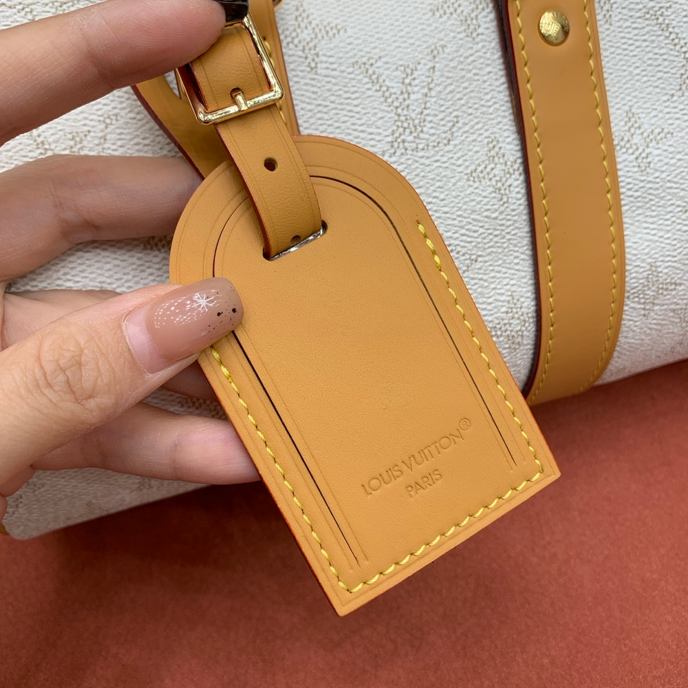 Louis Vuitton Keepall 25