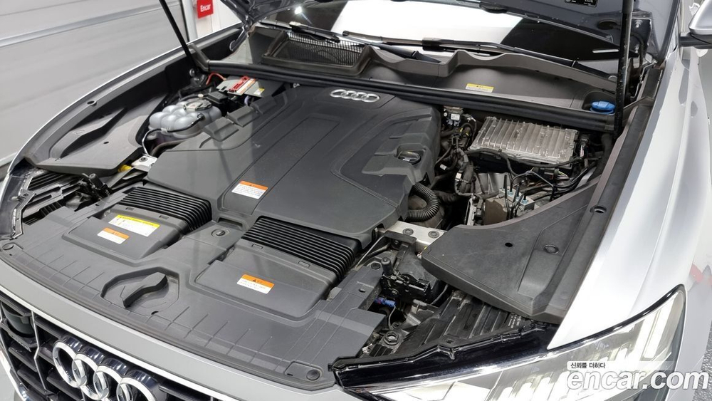 Audi Q8 (4M) 45 TDI Quattro Premium (06.2020)