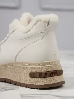 Кроссовки зимние