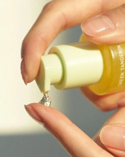 Goodal Green Tangerine Vita C Dark Spot Care Serum осветляющая сыворотка для сияния кожи