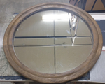Зеркало круглое в деревянной раме