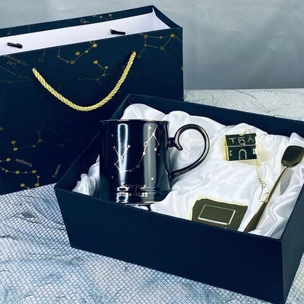 Lenardi 106-297 Кружка 360мл с ложкой и фильтром СКОРПИОН в под.уп.(х12)Фарфор