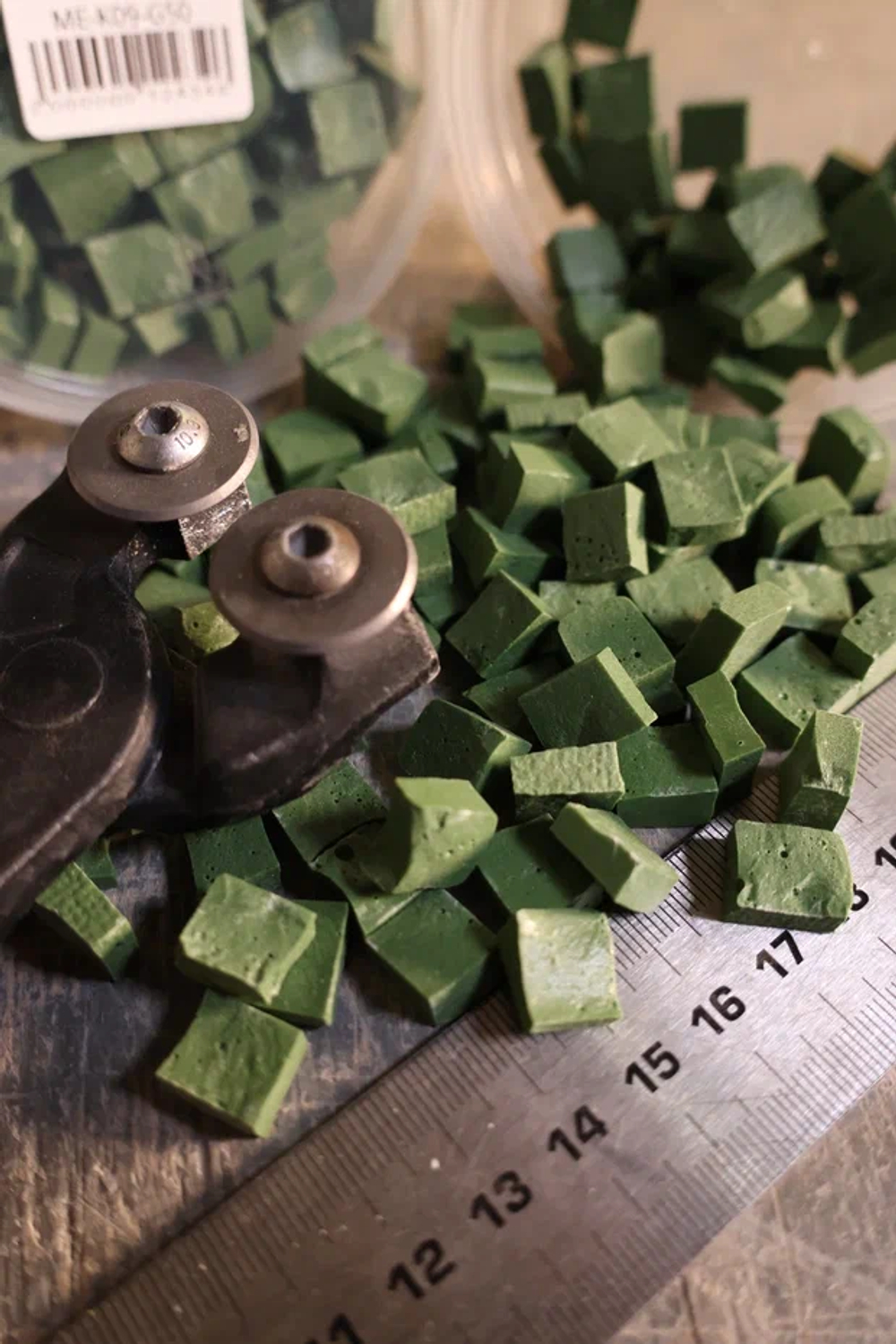 Нота G50 Колотая смальта 10х10 мм, 150 гр