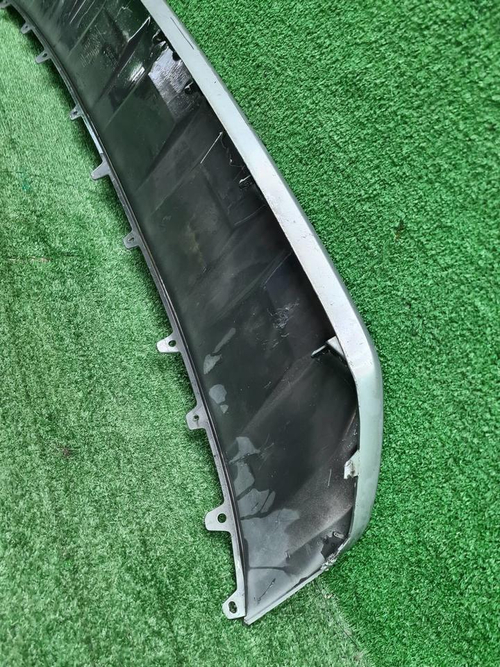 Накладка переднего бампера Audi Q7 2 (2015-2019)