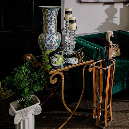 Подставка для зонтов и тростей кожаная