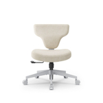 Кресло гибридной посадки FoxGear SHORTZ Fabric, размер 1 (с ноутбучным столиком), светло-серый (FG-SHORTZ-F1-OW)