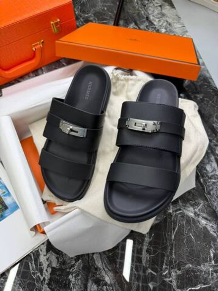 Шлепанцы Hermes