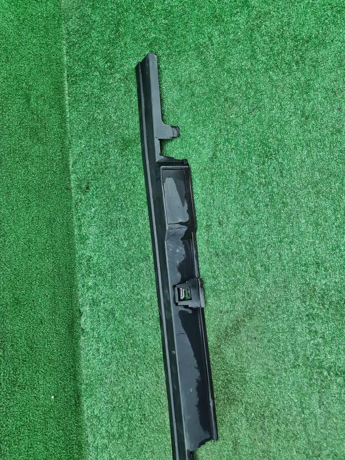 Накладка порога правая Faw Bestune T99 (2022-н.в.)