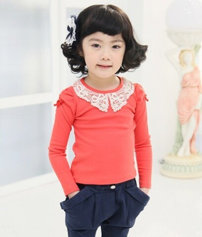 Лонгслив детский однотонный с цветочными кружевным воротником