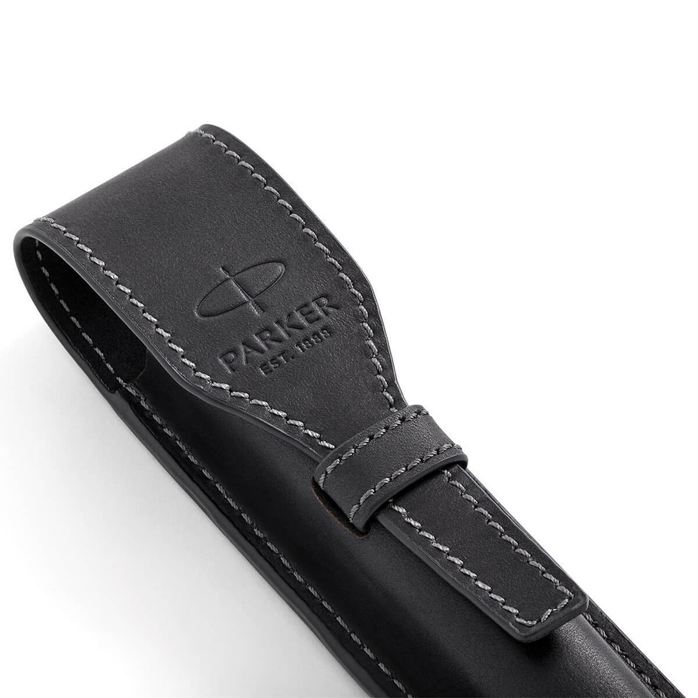 Подарочный набор: шариковая ручка Parker Sonnet Laque Black GT и кожаный чехол для ручки