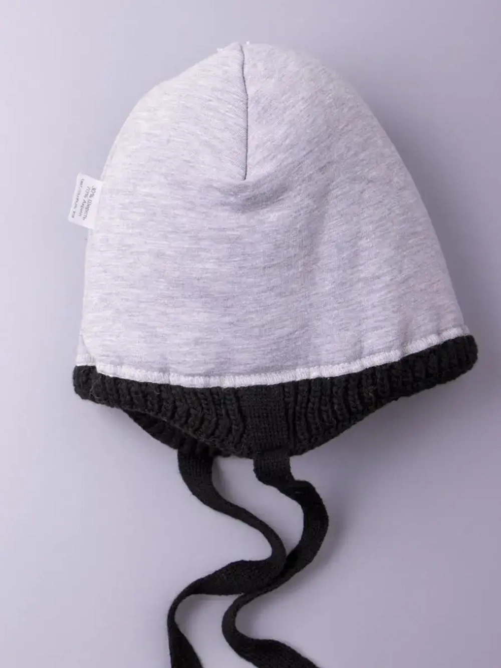 Шапка детская зимняя вязаная с помпоном