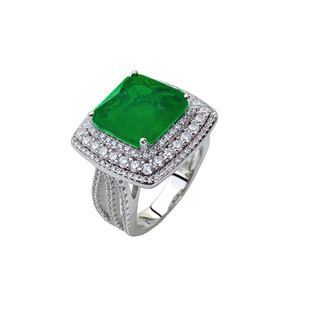 Кольцо изумруд квадрат в обсыпке