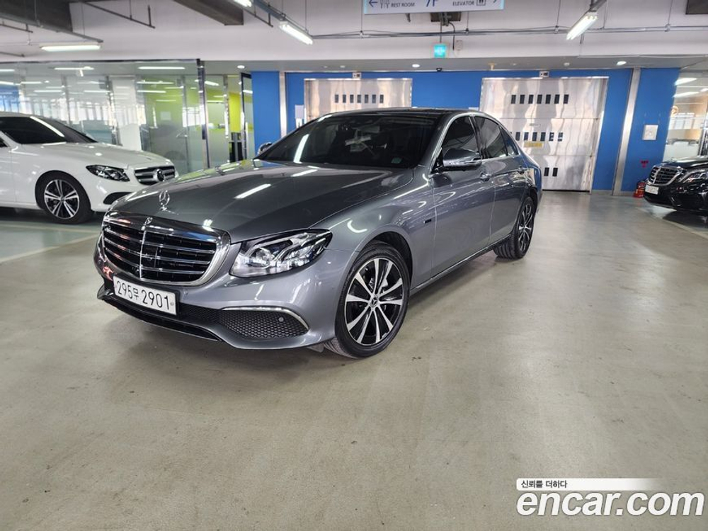 Mercedes-Benz E-Class W213 E300e 4MATIC Exclusive (06.2020)