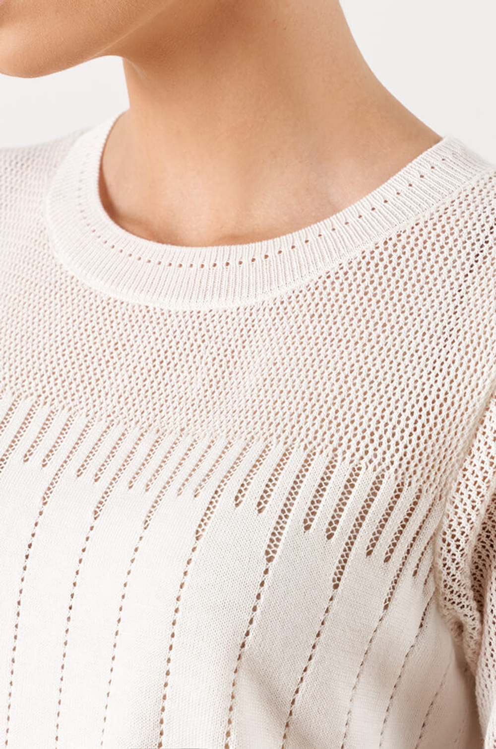 23003 Джемпер женский (молочный)