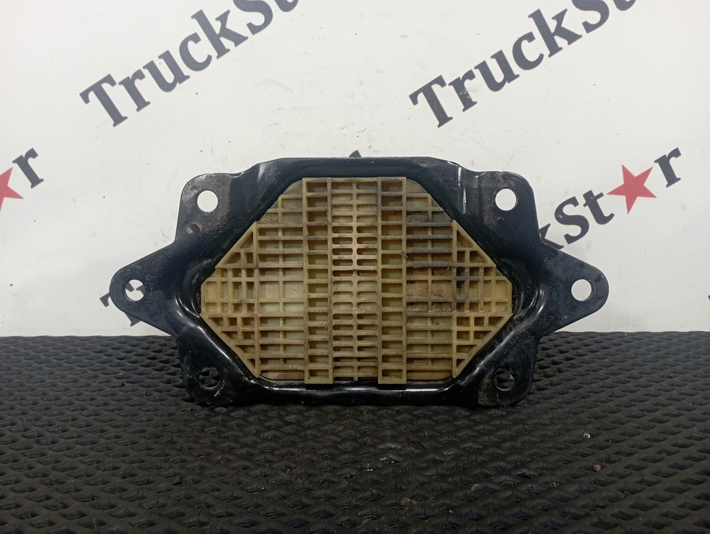 Подушка двигателя задняя 2017г.