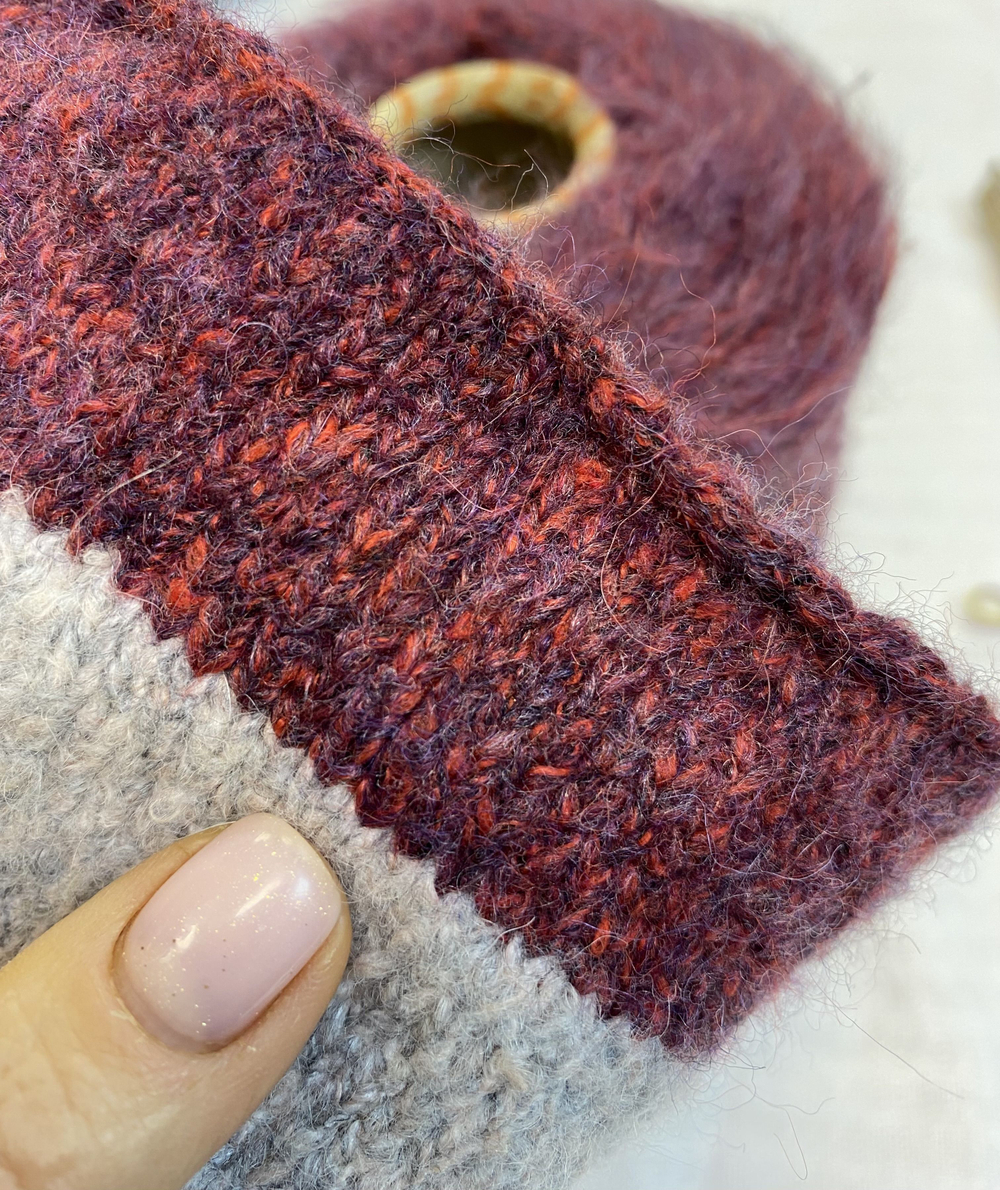 Пряжа на бобине (Италия) 36% хлопок 17% ангора 13% меринос 34% п/а 100г-510м 285г