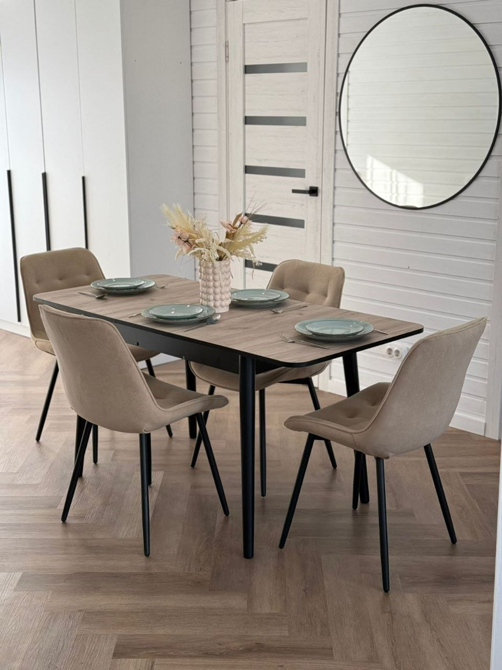 Кухонный раздвижной стол "Крафт" и 4 стула Бостон