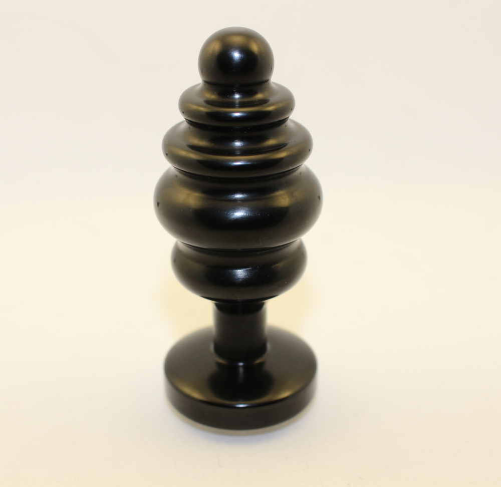 Анальная пробка фигурная 3,5 х 8,2 см металл черная красный страз 47474-2MM
