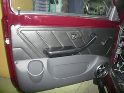 Карманы дверей для LADA 4x4 до 27-07-2009 г.в. Хороши для мелочёвки и акустики