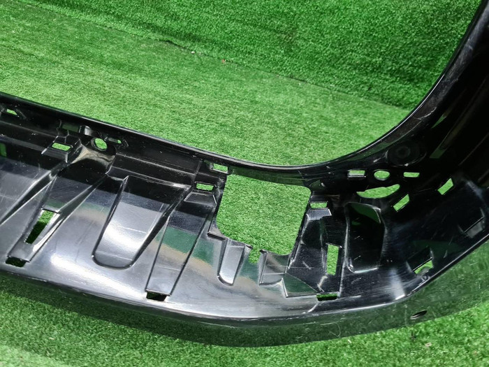 Бампер задний Toyota Land Cruiser 300 (2021-н.в.)