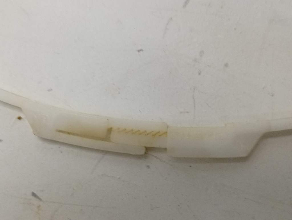 CS341062D2/2-07 кт32 Комплект хомутов для манжеты стиральной машины Candy 41018408 б/у