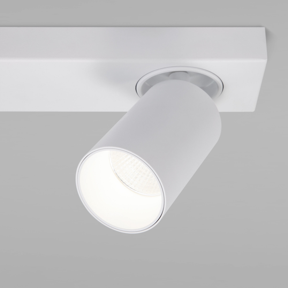 Светодиодный светильник в стиле минимализм 20139/1 LED белый