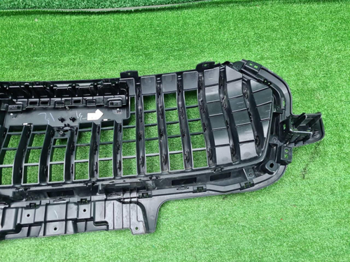 Решетка радиатора Haval Jolion (2024-н.в.)