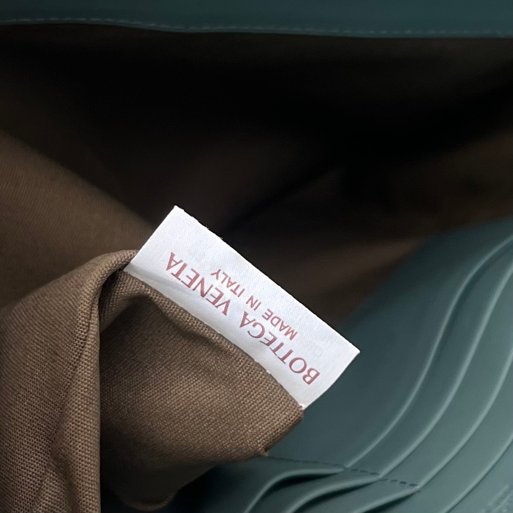 Bottega Veneta Pouch 30 cm