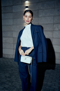 Топ из вискозы в белом цвете