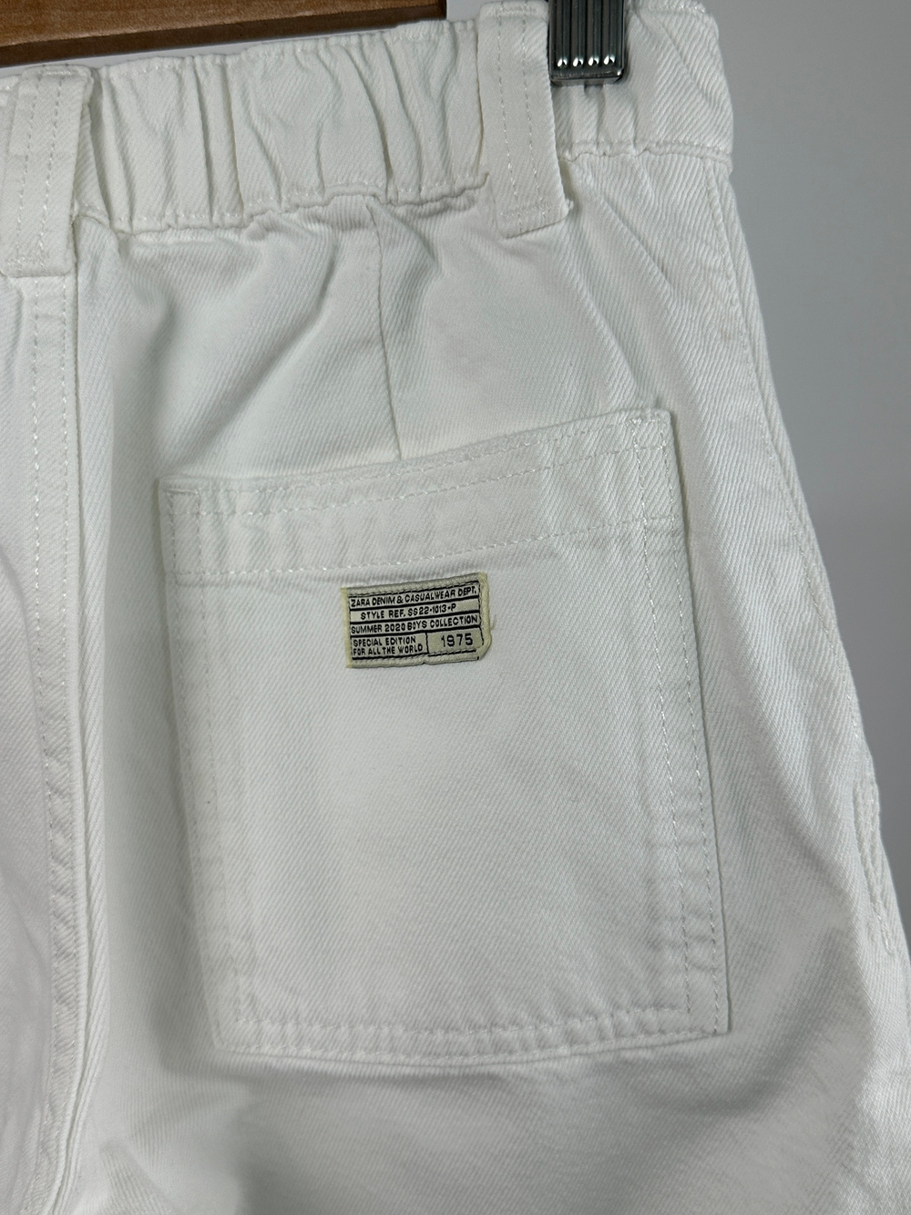 Джинсы Zara