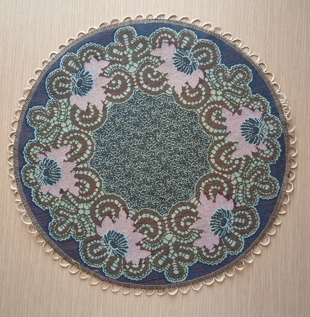 Декоративная гобеленовая салфетка Кружево d 40 см