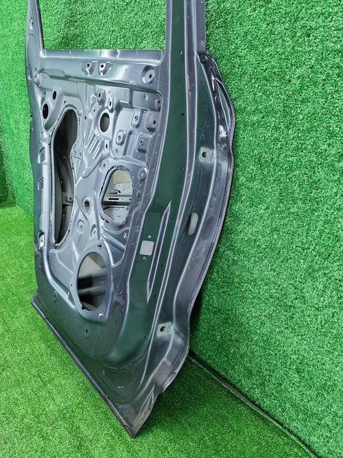 Дверь задняя левая Geely Tugella (2019-2024)