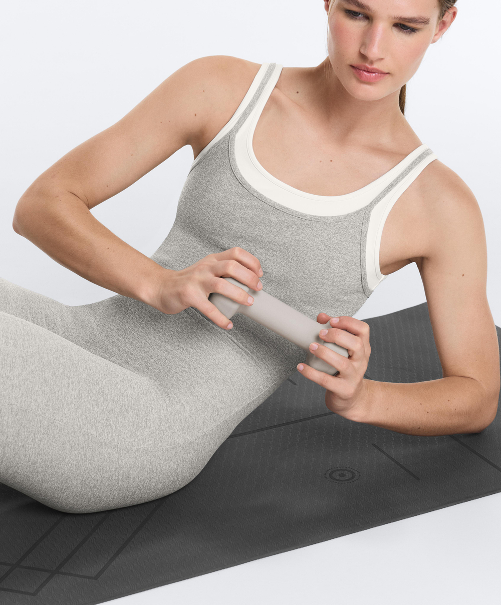 Oysho Короткий комбинезон Comfortlux с меланжевым эффектом, серый меланж
