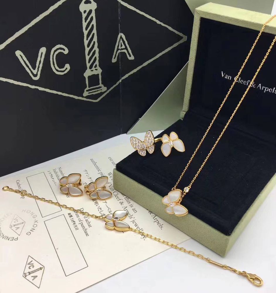 Кулон Van Cleef &amp; Arpels