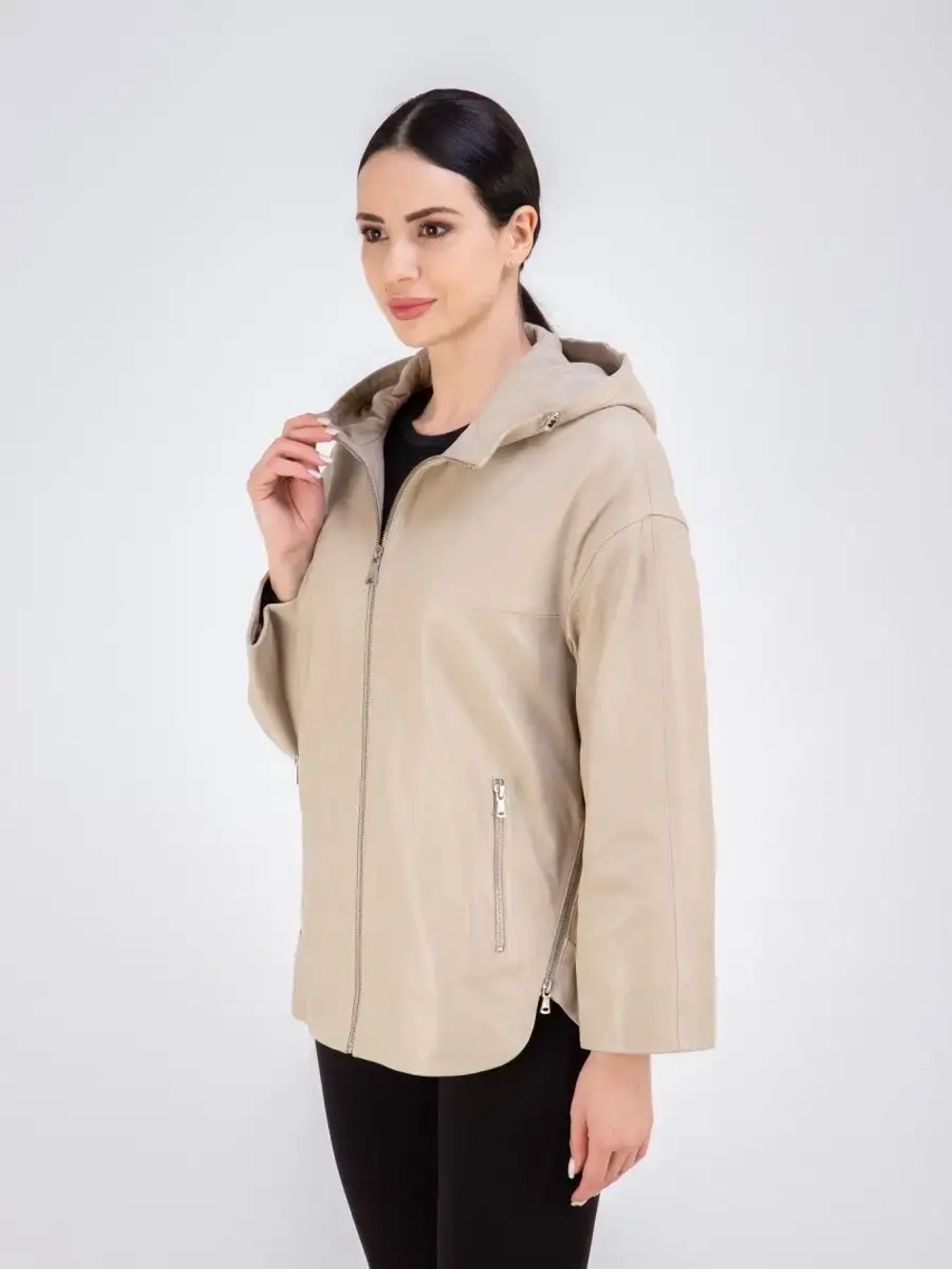 Куртка кожаная натуральная оверсайз с капюшоном