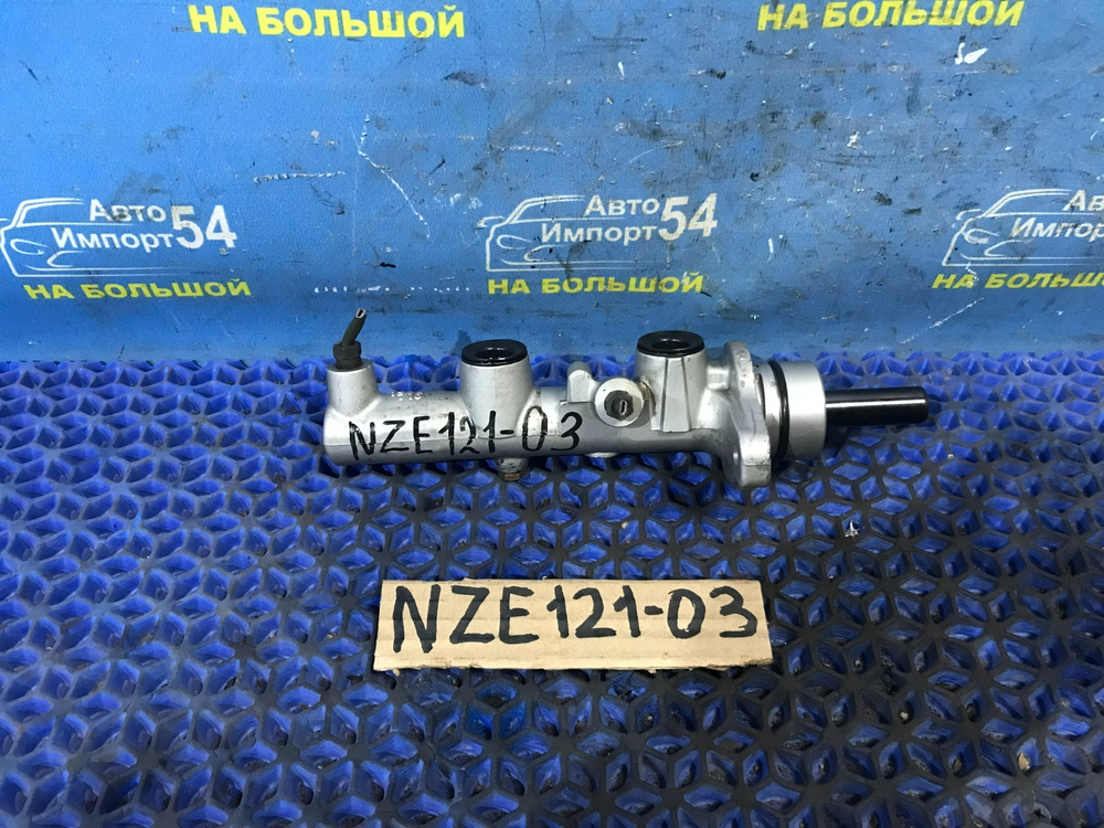 Главный тормозной цилиндр TOYOTA FIELDER 2002