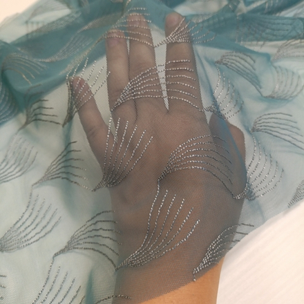 Сетка эластичная, с вышивкой, серо-голубая