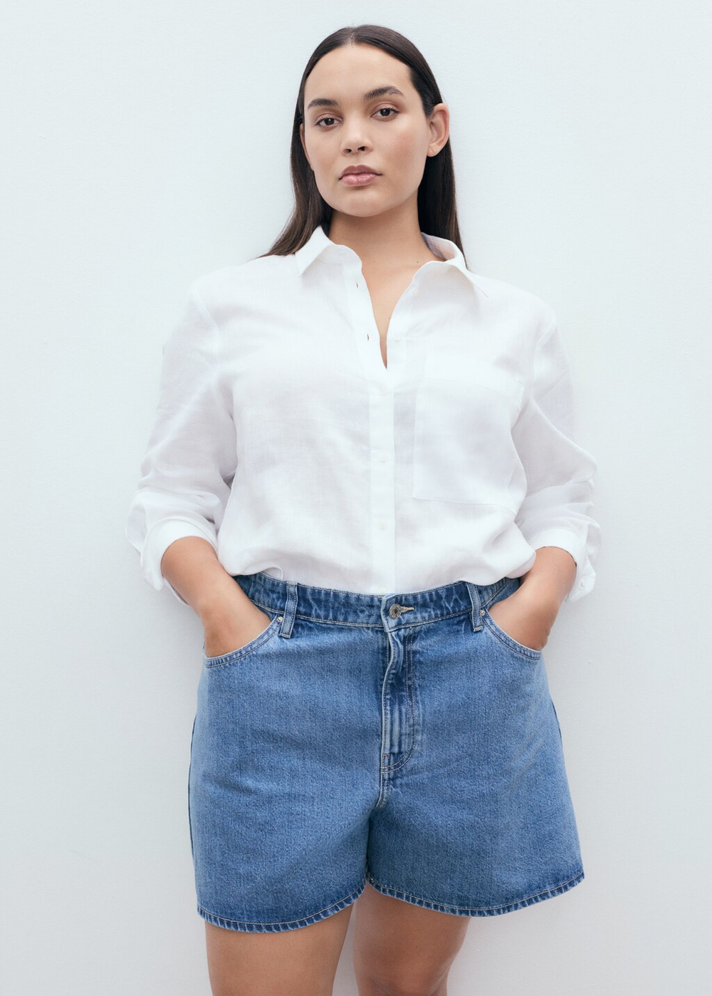 Прямые джинсовые шорты с высокой посадкой