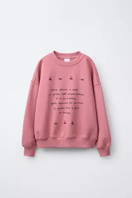 ZARA ТОЛСТОВКА С ВЫШИТЫМИ ЦВЕТАМИ И ТЕКСТОМ, РОЗОВЫЙ