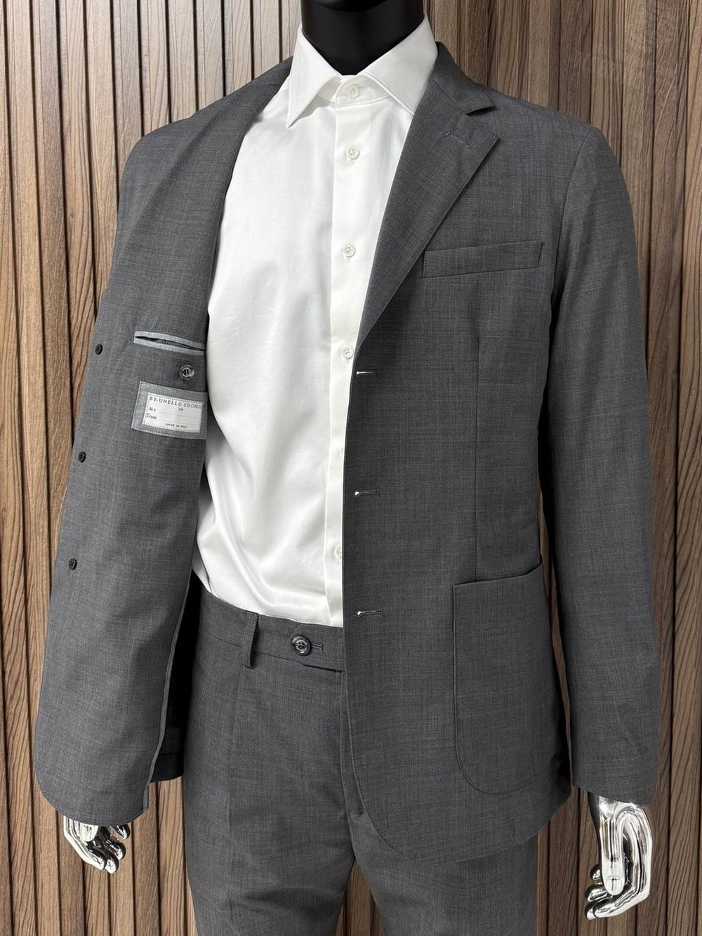 Костюм Brunello Cucinelli