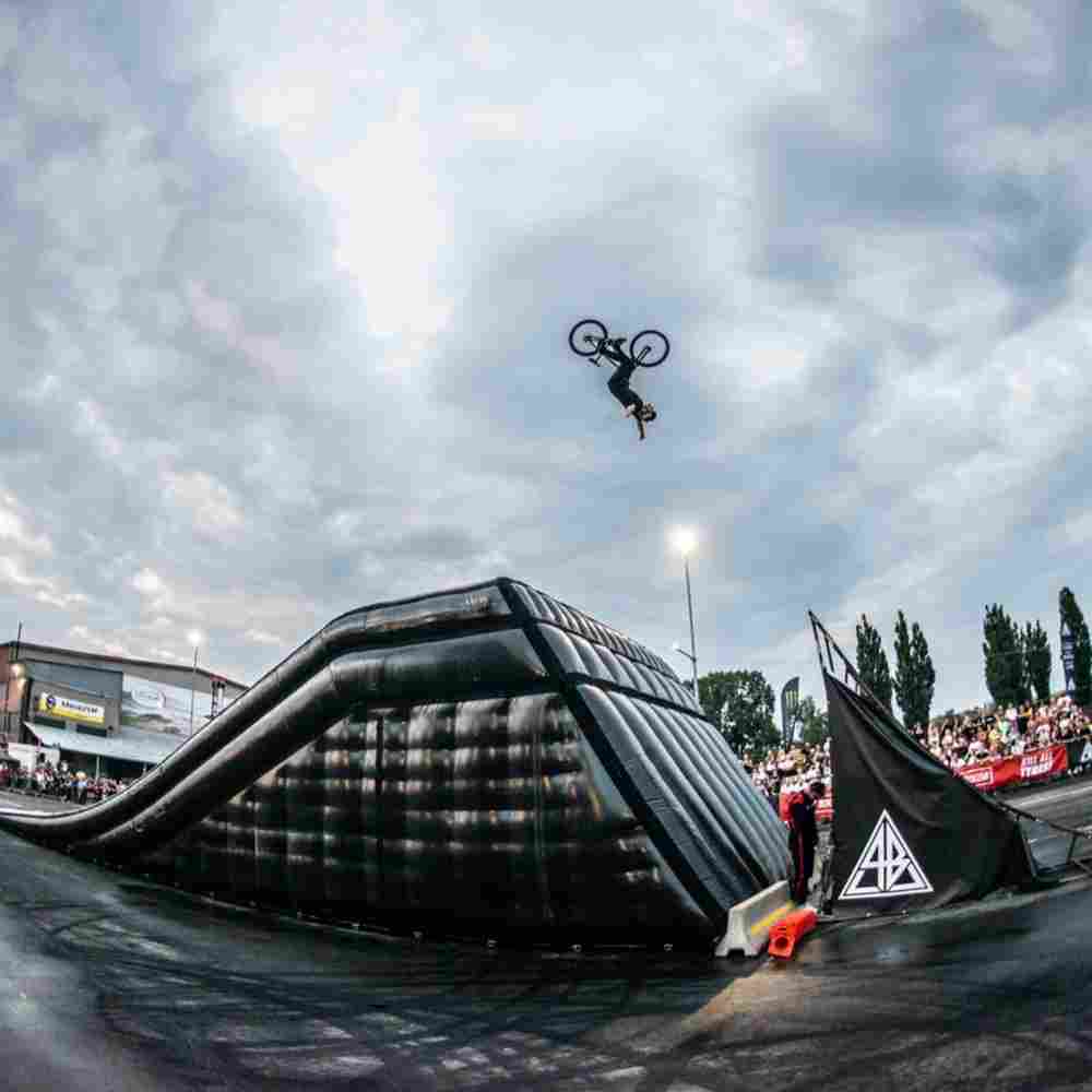 Надувная подушка «BikeAir» для байк-трюков и прыжков, 8,5×4×2,5 м