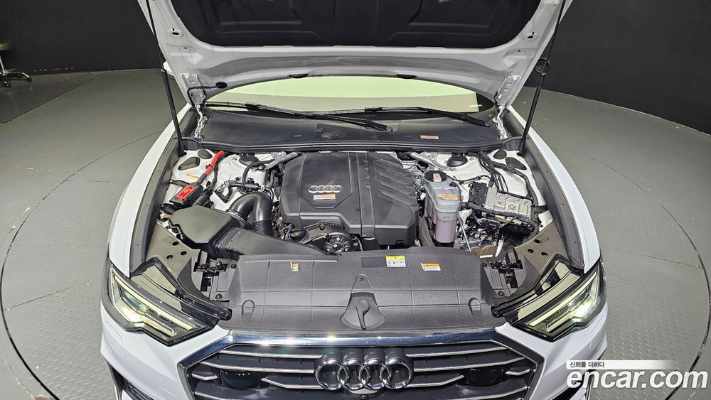 Audi A6 (C8) 45 TFSI Premium (12.2021)