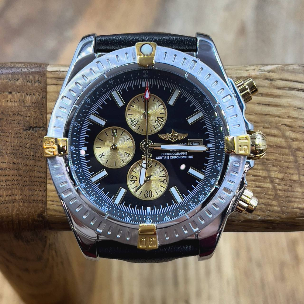 Часы Breitling